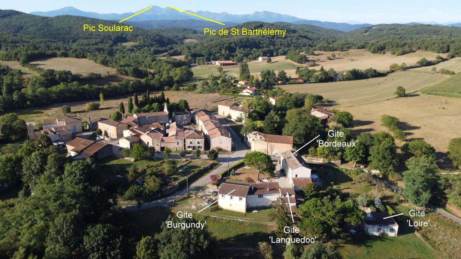 Gite Complex Near Mirepoix In The Pyrenees Limbrassac Extérieur photo